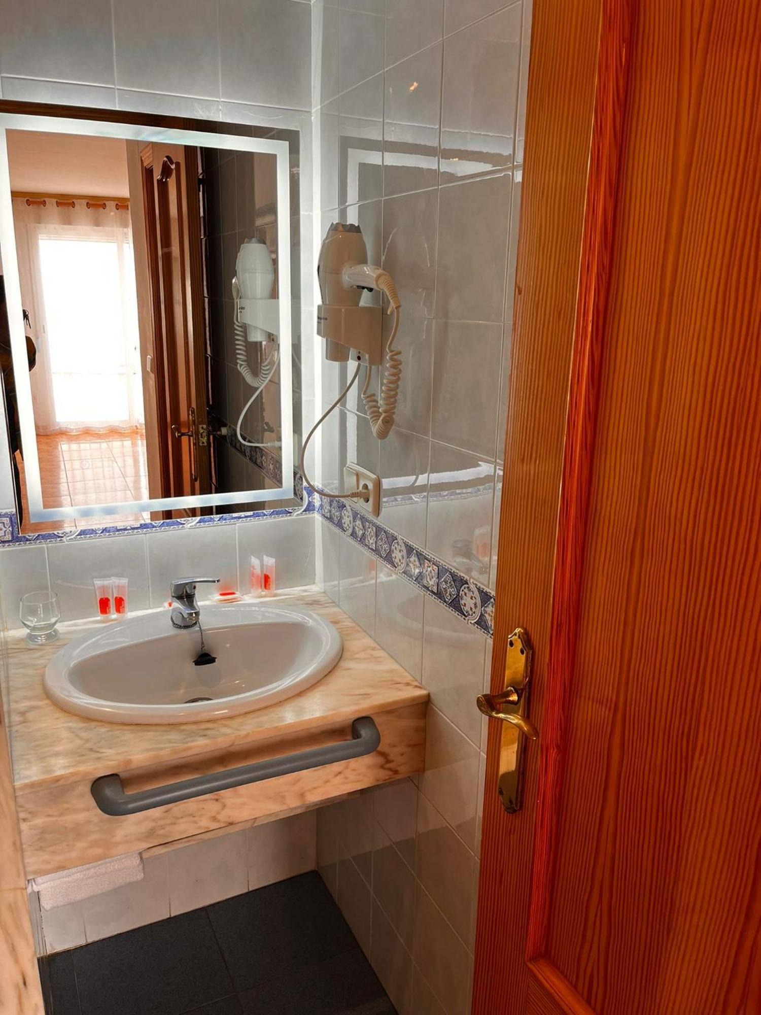 Apartamentos Inter Gandia Playa Esterno foto